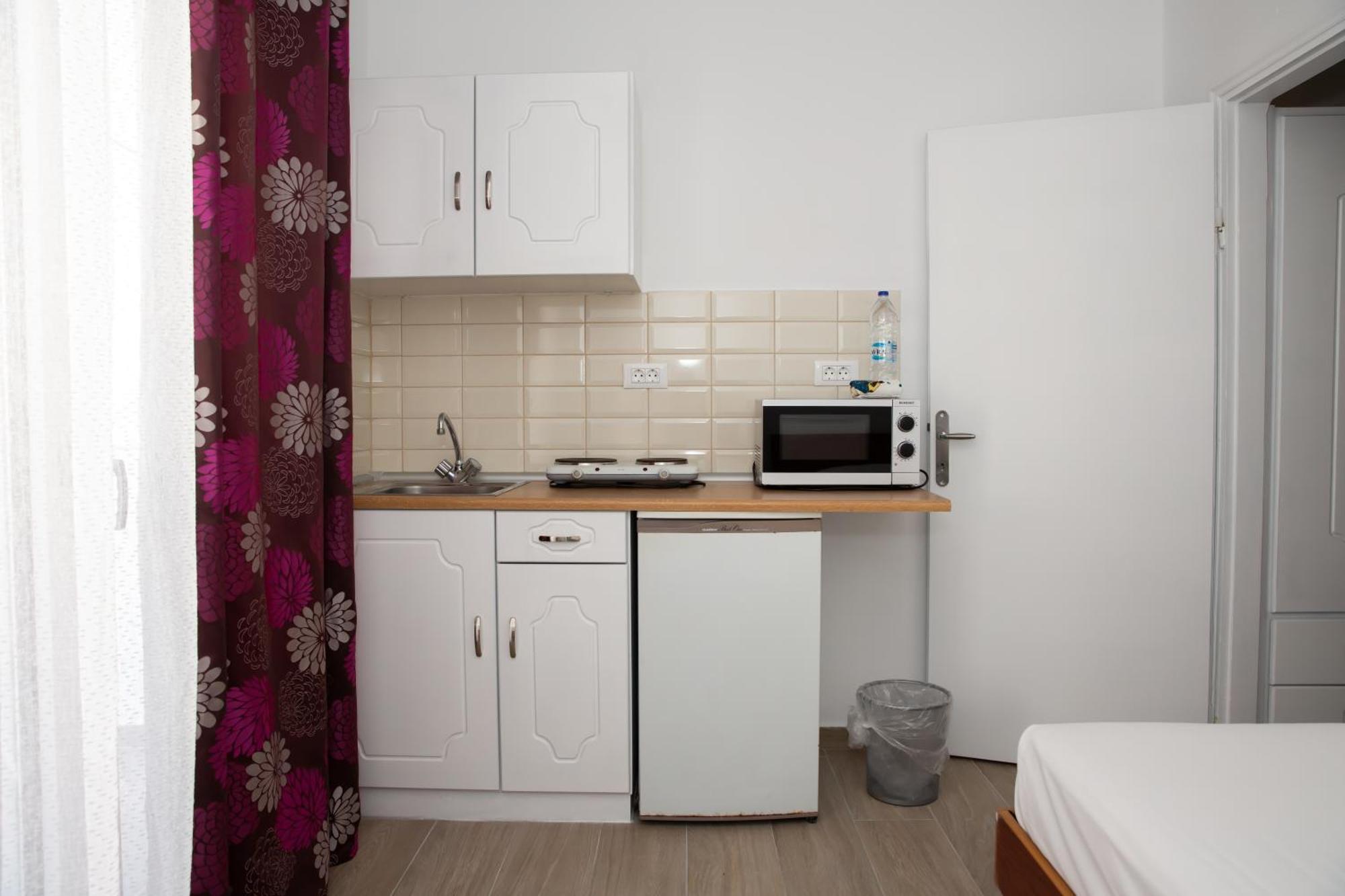 Sea Breeze 2 Apartments Мастихари Экстерьер фото