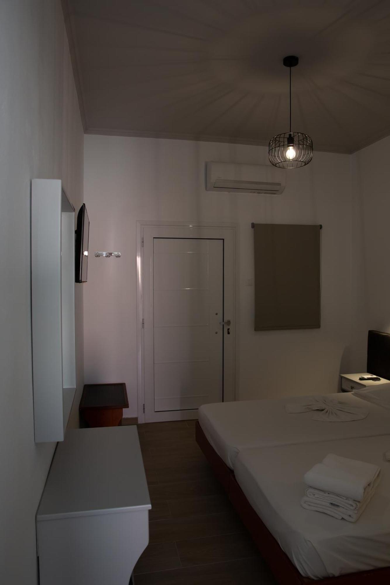 Sea Breeze 2 Apartments Мастихари Экстерьер фото